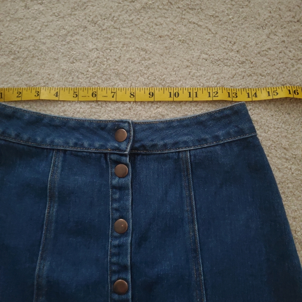 Brandy Melville Snap Front Jean Skirt - Picture 5 of 6